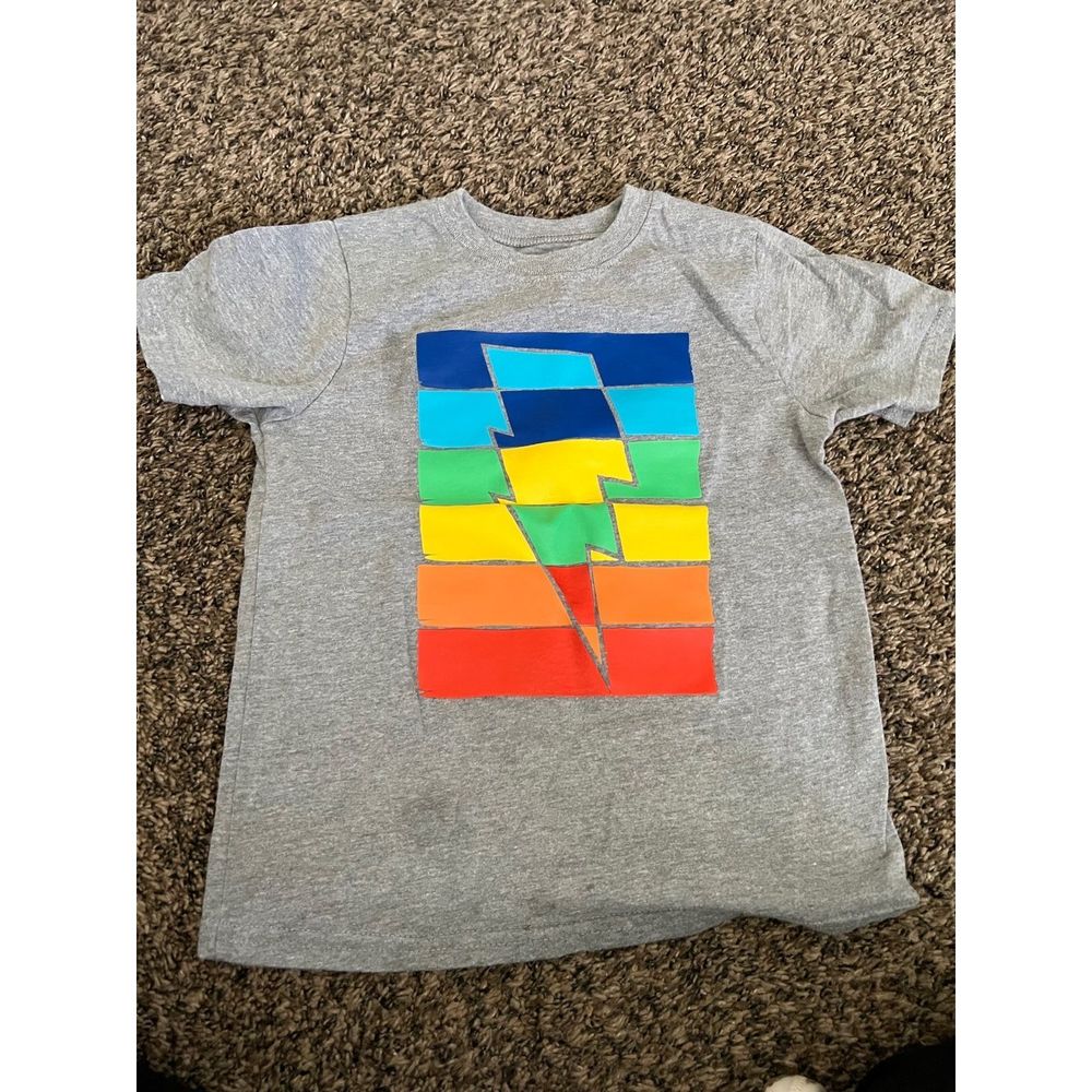 T shirts - 2 - Picture 3 of 4